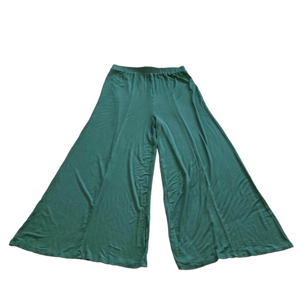 Fiesta r Green Pants Sz L Elastic Waistline Rayon/Spandex Flare Legs Long Inseam